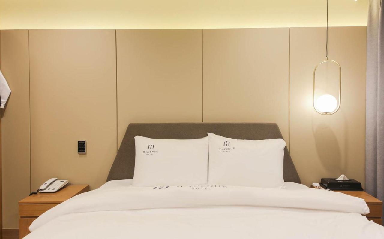 H Avenue Hotel In คยองจู ภายนอก รูปภาพ